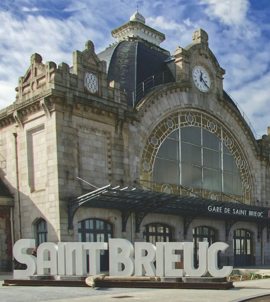Faire appel à des biographes professionnelles en Bretagne